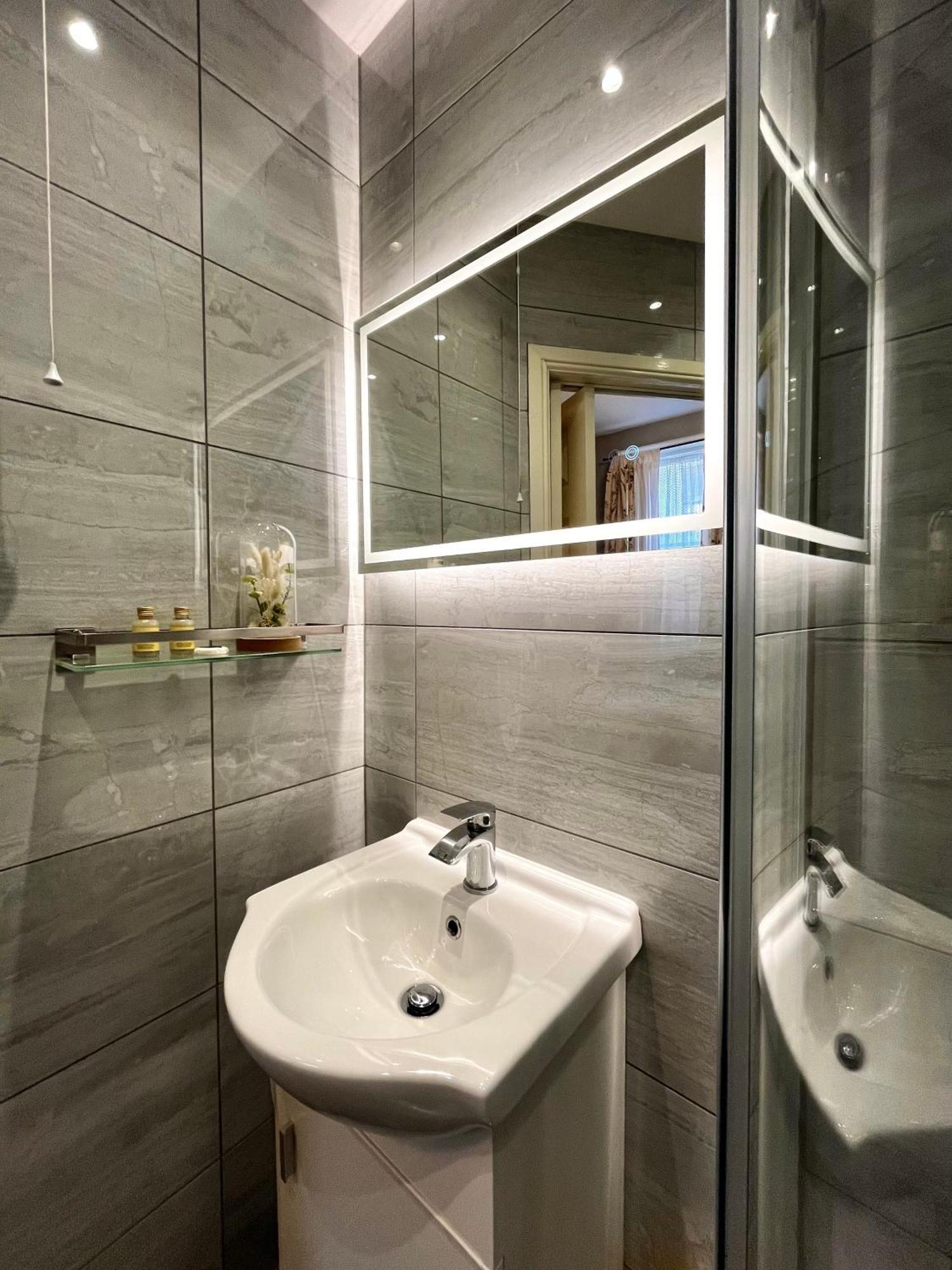 Relax 3* Hove